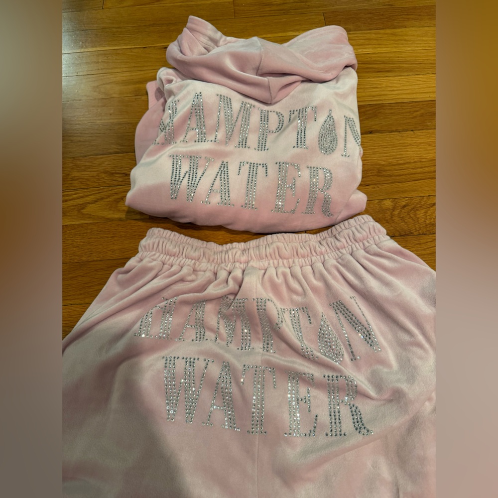 Hampton water comfortable set